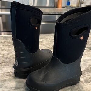 BOGS: Kids Black Waterproof Boots
